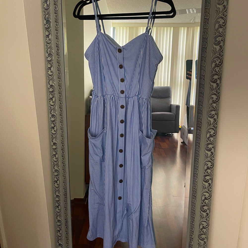 Stripe dress with pockets